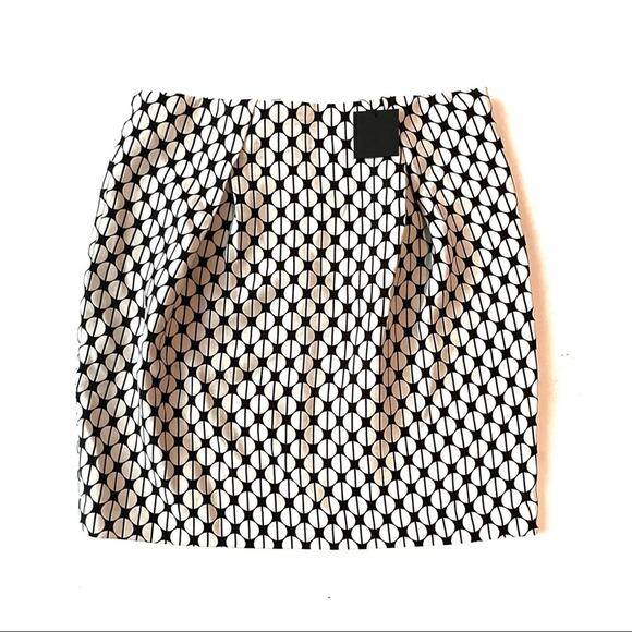 NWT Club Monaco Winter Skirt - Picture 1 of 7